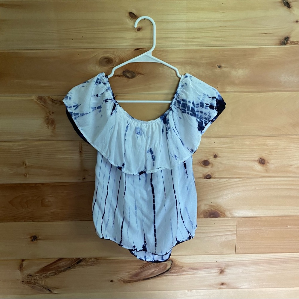 tie-dye white and navy off-the-shoulder blouse